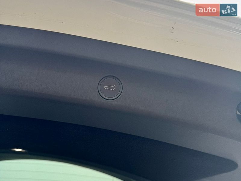 Внедорожник / Кроссовер Tesla Model Y 2022 в Одессе
