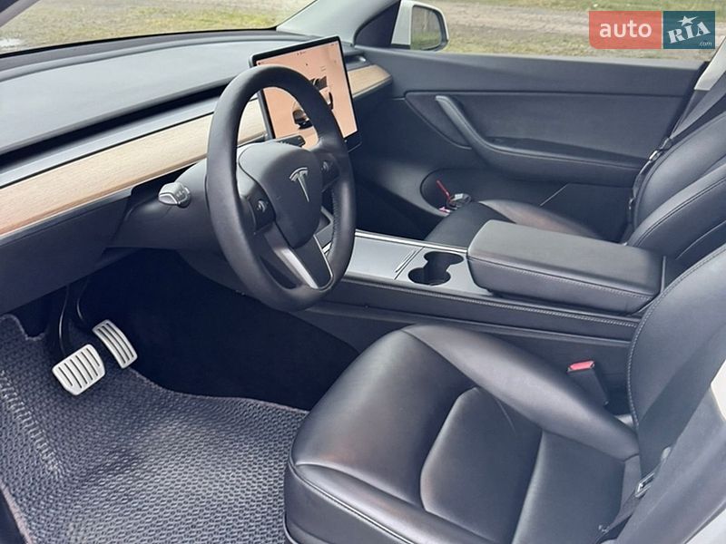 Внедорожник / Кроссовер Tesla Model Y 2022 в Одессе