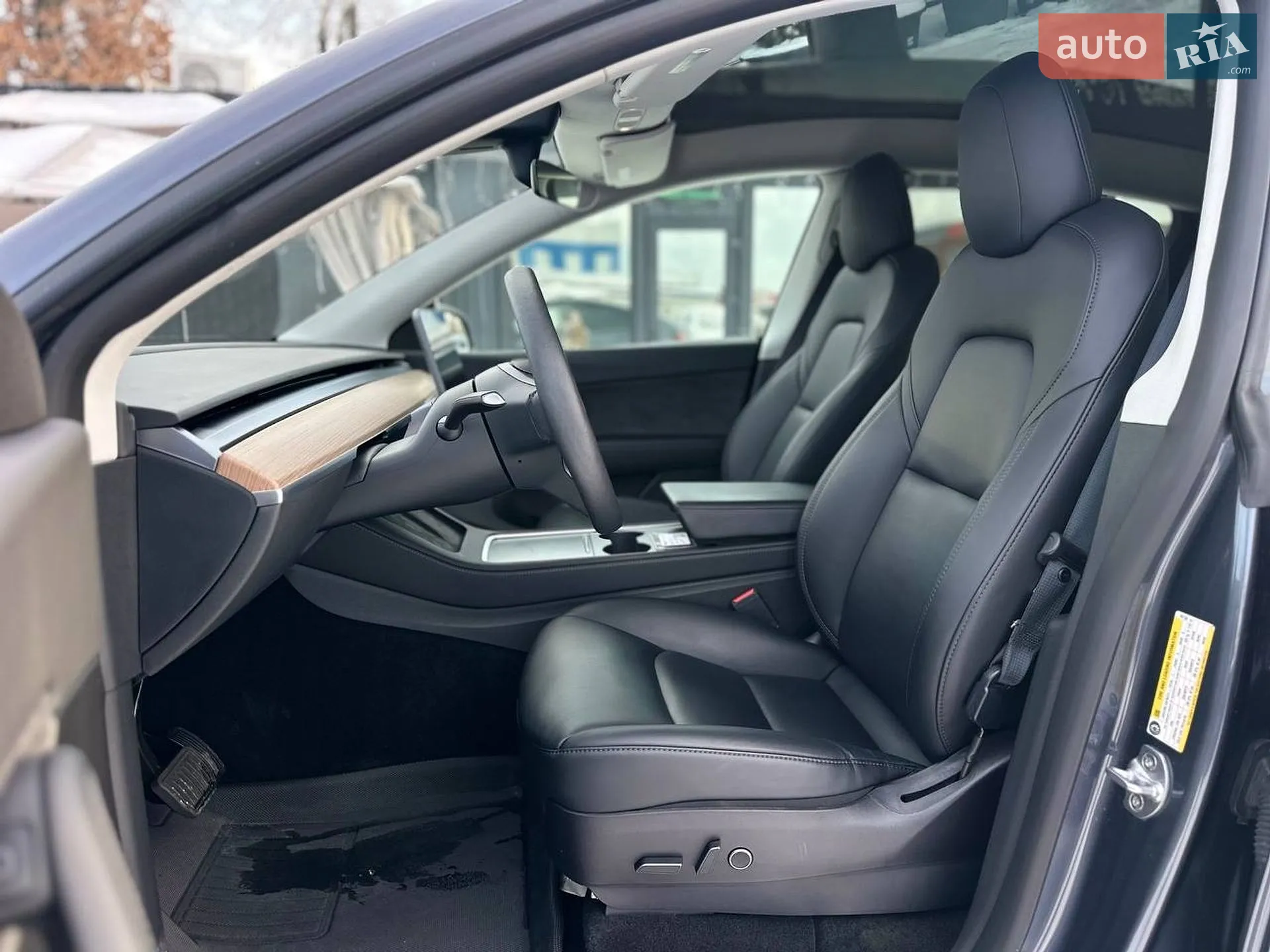 2022 Tesla Model Y - мініатюра 13