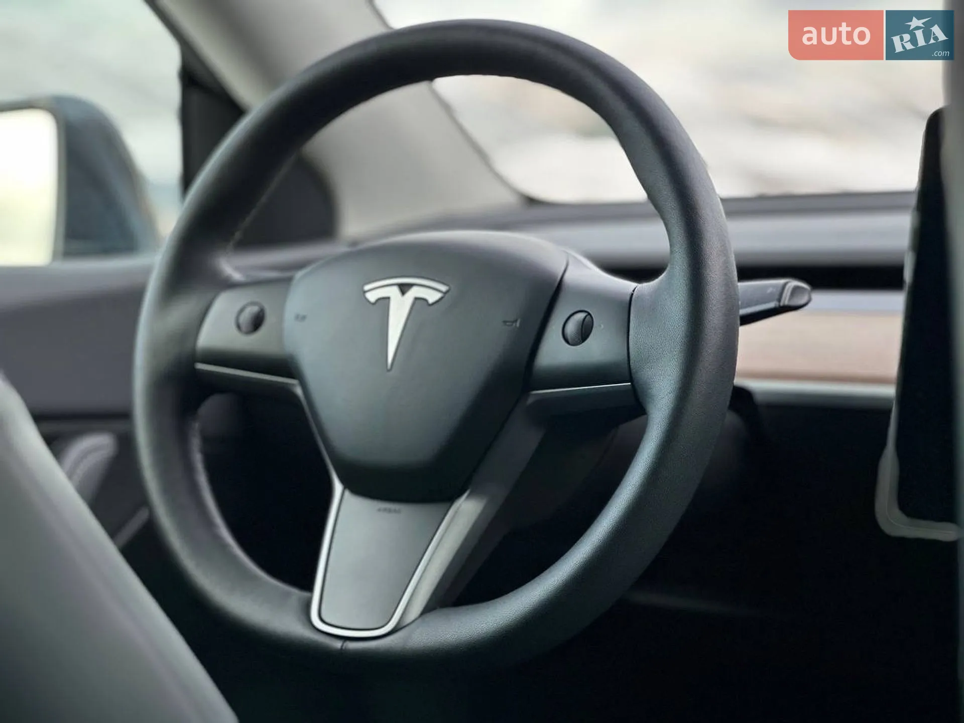 2022 Tesla Model Y - мініатюра 19