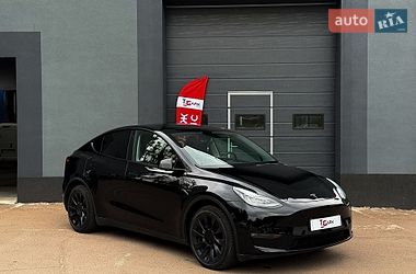 Внедорожник / Кроссовер Tesla Model Y 2021 в Киеве