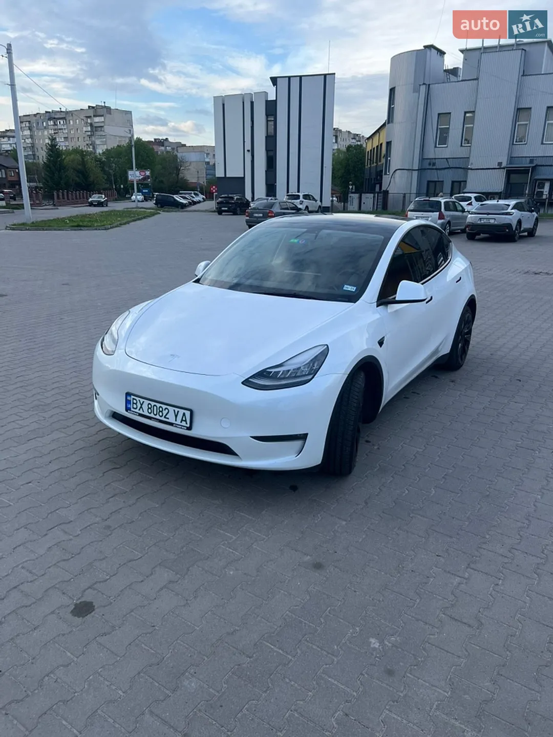 2021 Tesla Model Y - мініатюра 3