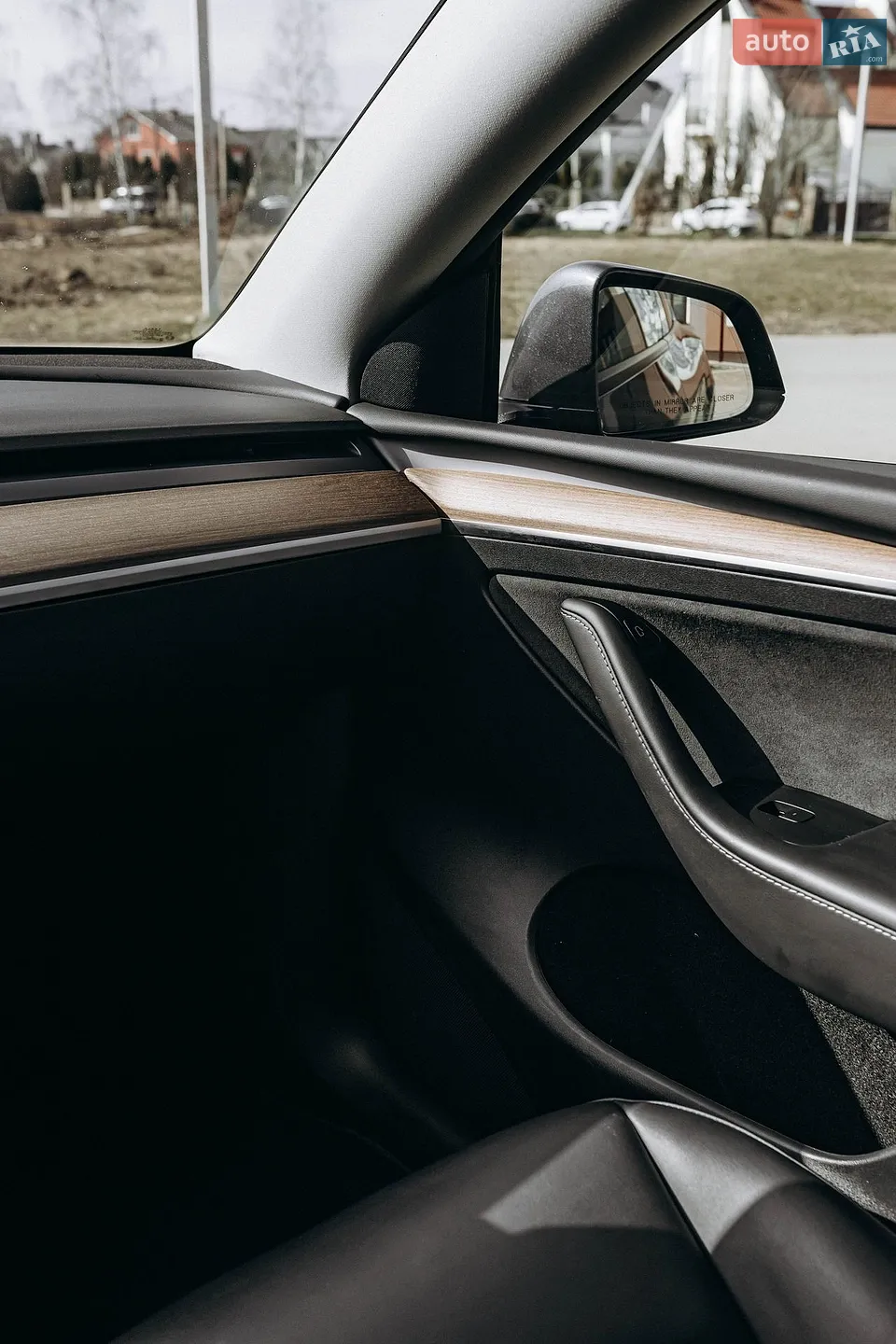 2023 Tesla Model Y - мініатюра 24