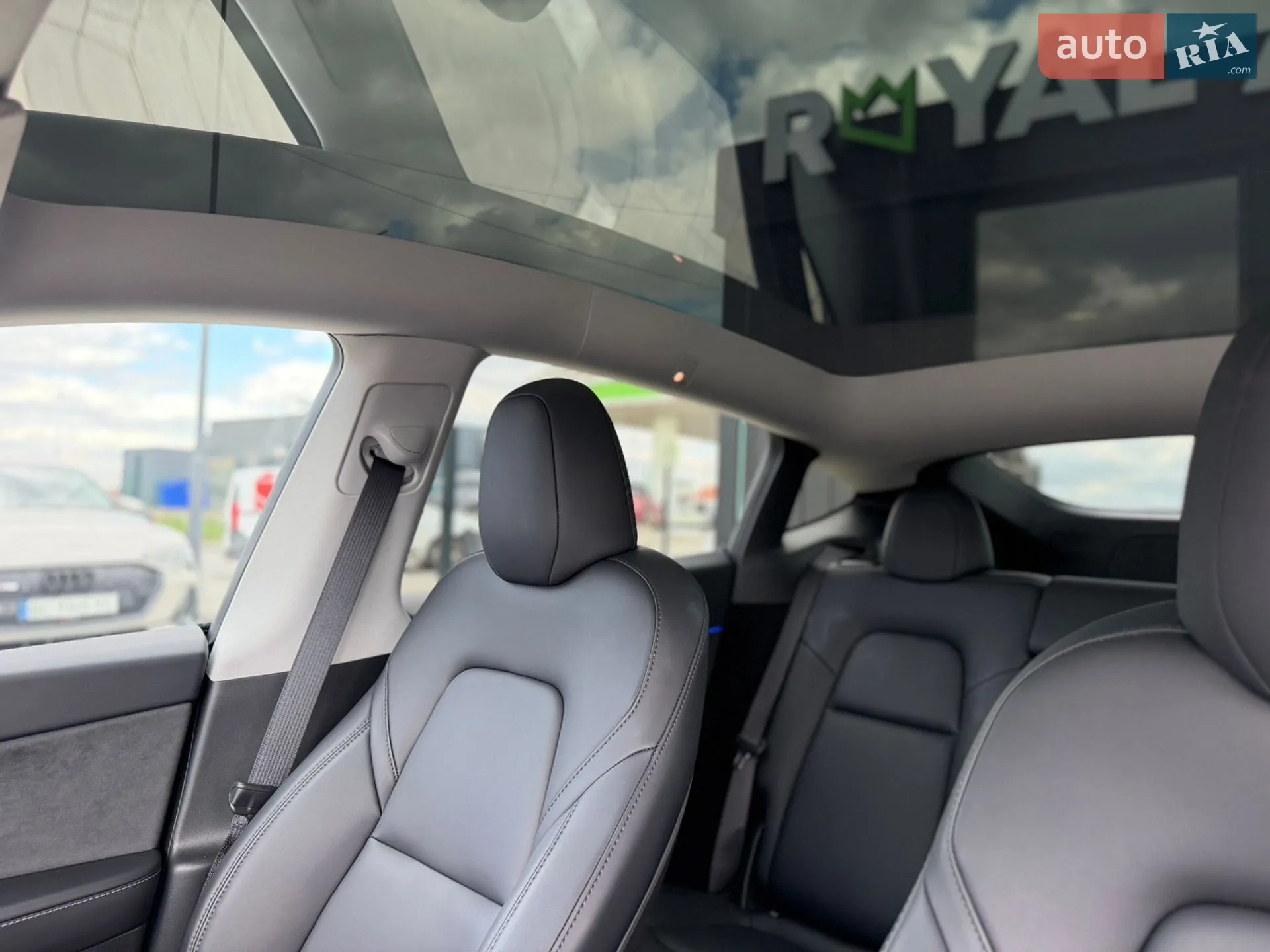 2024 Tesla Model Y - мініатюра 18