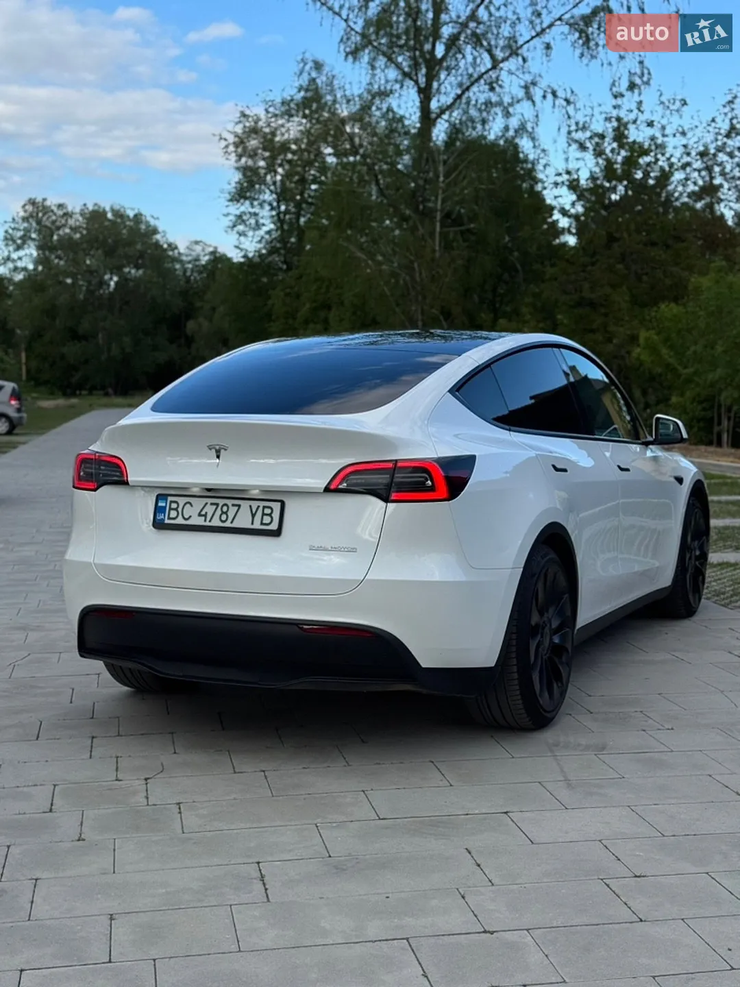 2022 Tesla Model Y - мініатюра 13
