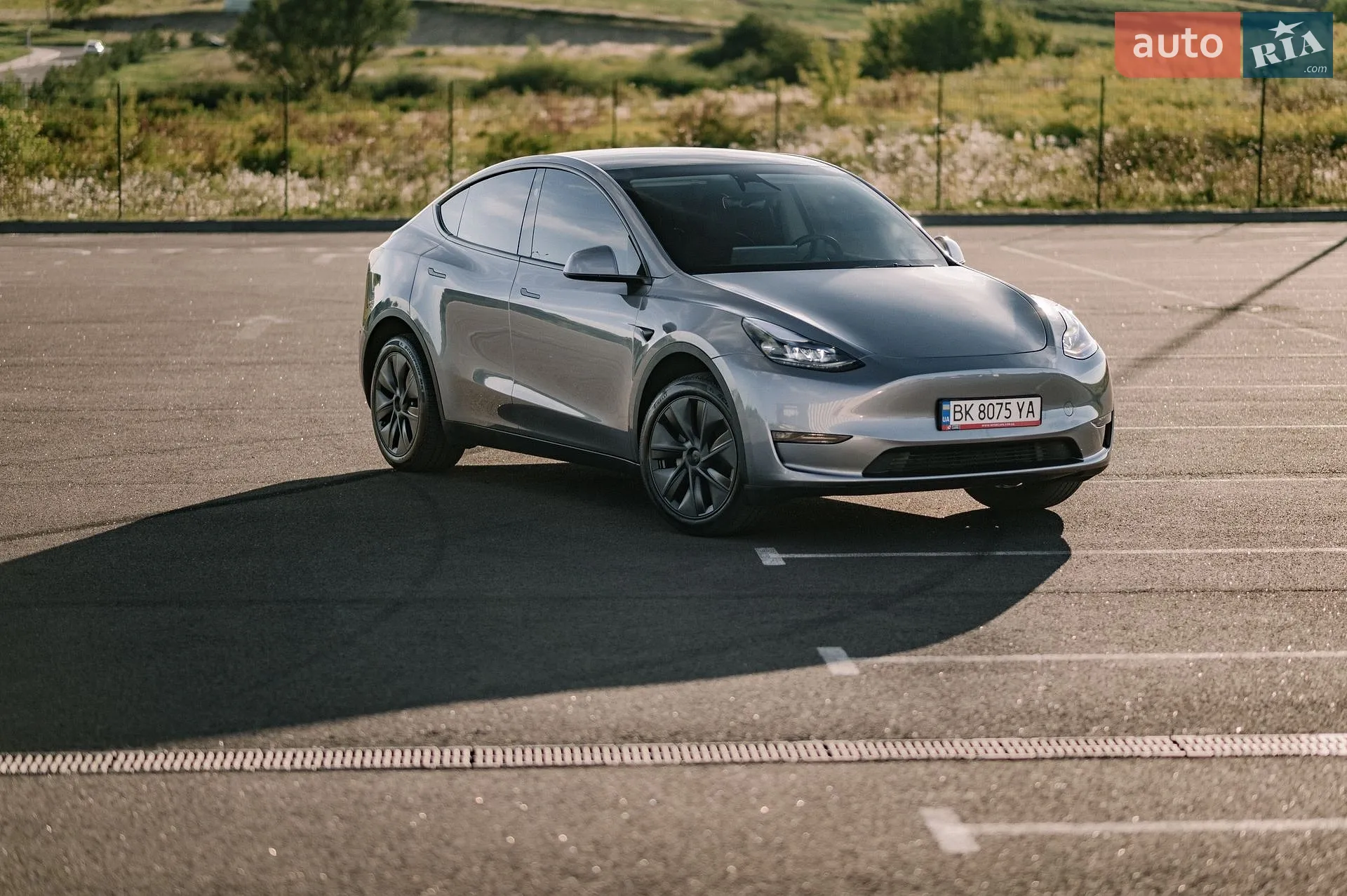 2024 Tesla Model Y - мініатюра 28