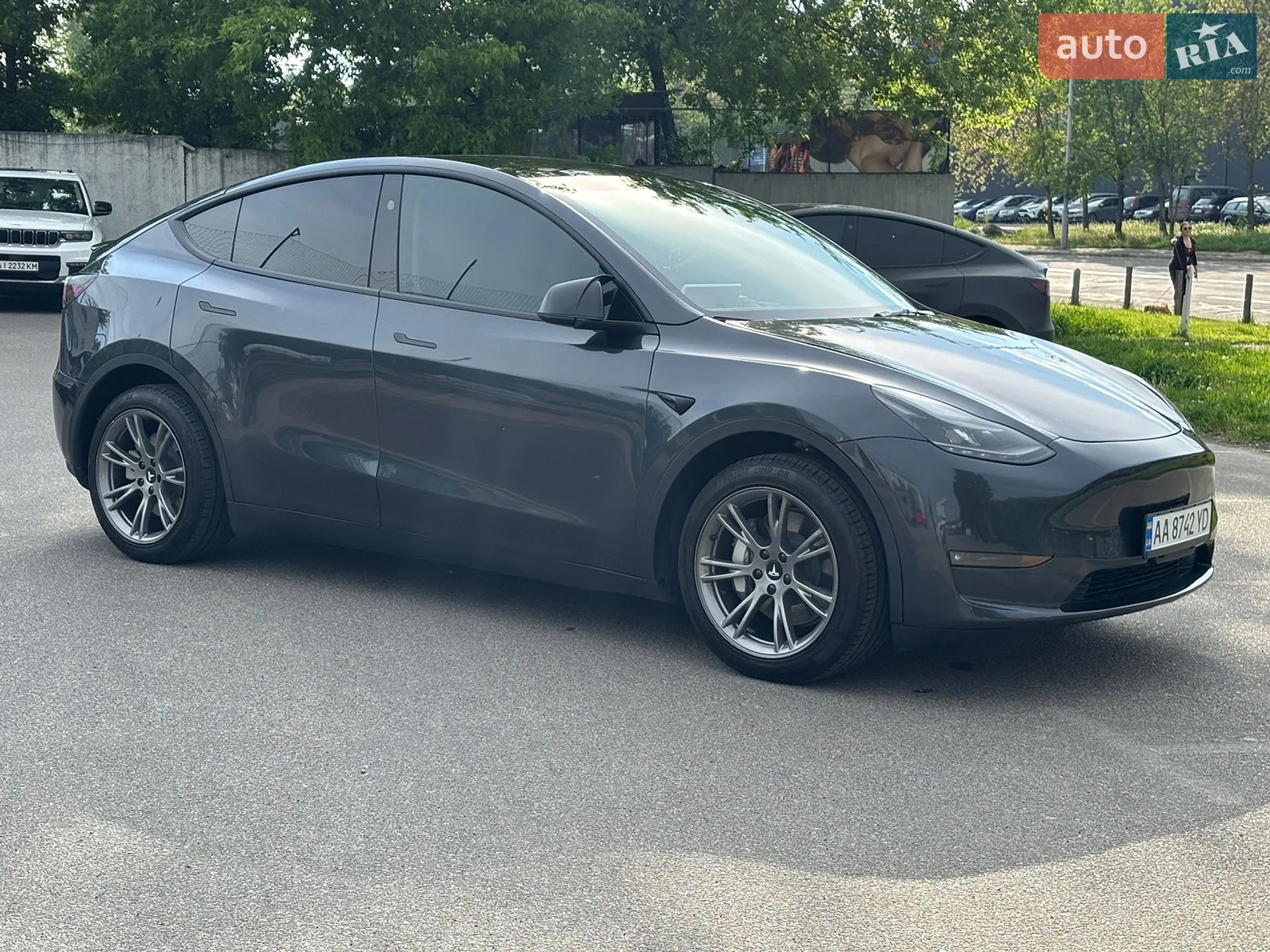 2024 Tesla Model Y - мініатюра 2