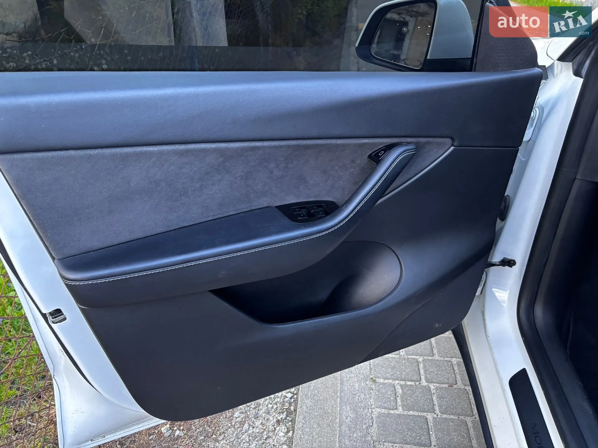 2020 Tesla Model Y - мініатюра 11