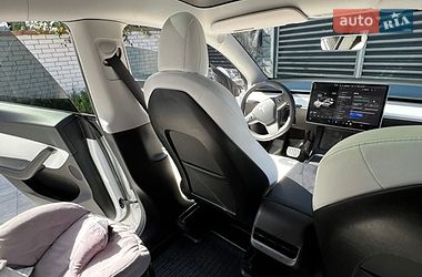 Внедорожник / Кроссовер Tesla Model Y 2022 в Житомире