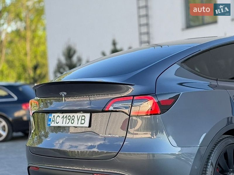 Внедорожник / Кроссовер Tesla Model Y 2022 в Луцке