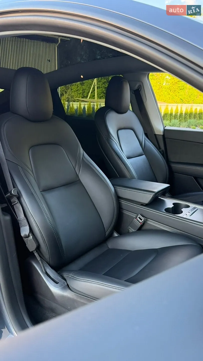2022 Tesla Model Y - мініатюра 19
