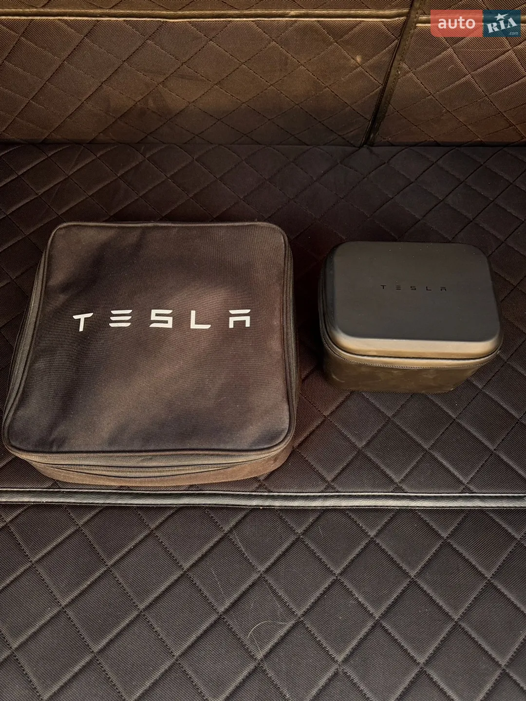 2022 Tesla Model Y - мініатюра 27