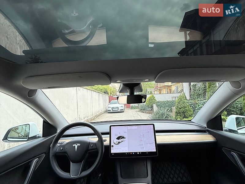 Внедорожник / Кроссовер Tesla Model Y 2021 в Одессе