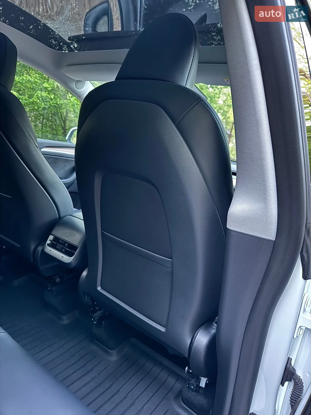 2022 Tesla Model Y - мініатюра 36