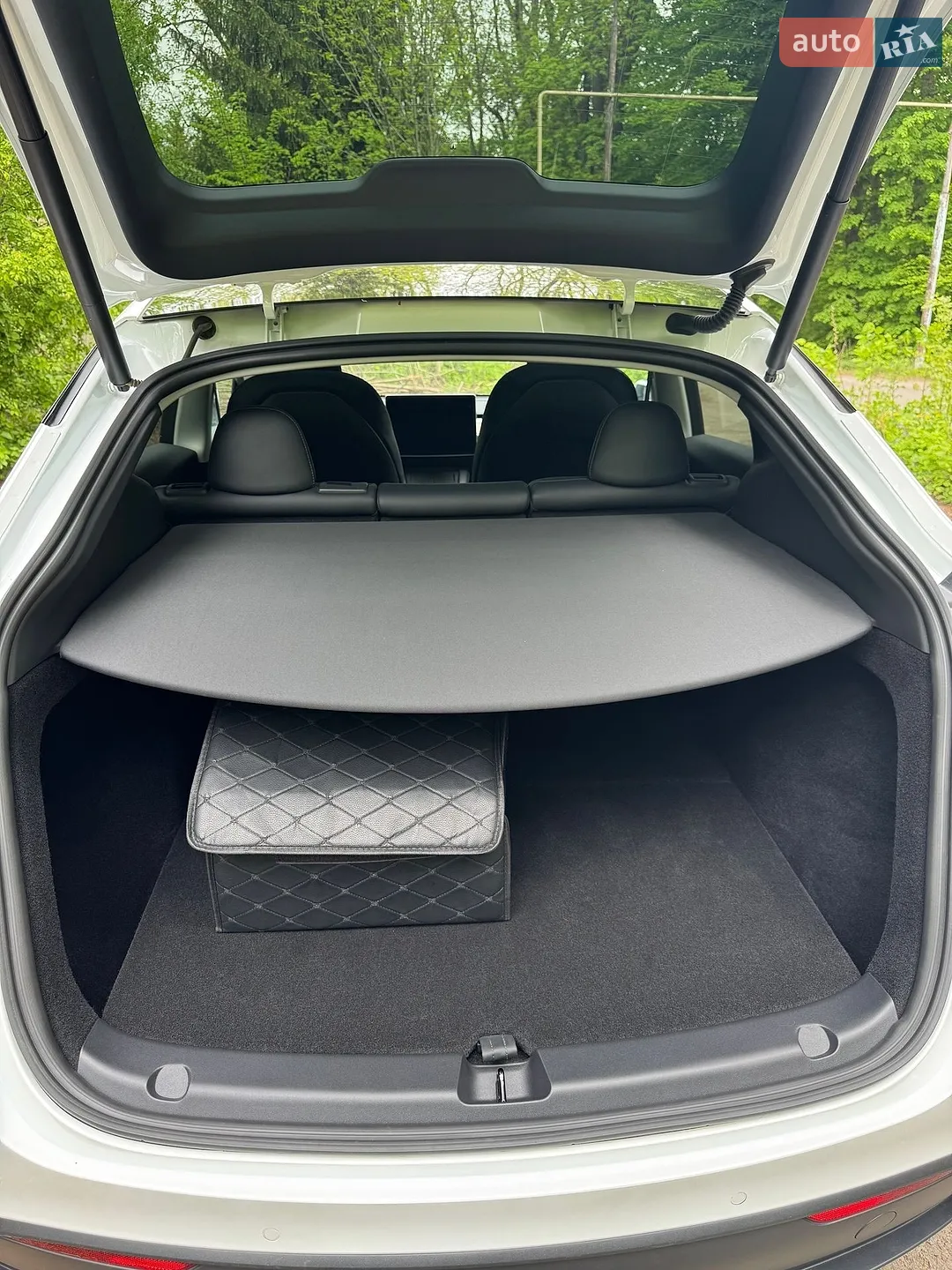 2022 Tesla Model Y - мініатюра 29