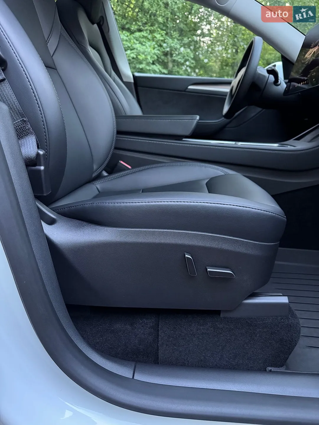 2022 Tesla Model Y - мініатюра 44