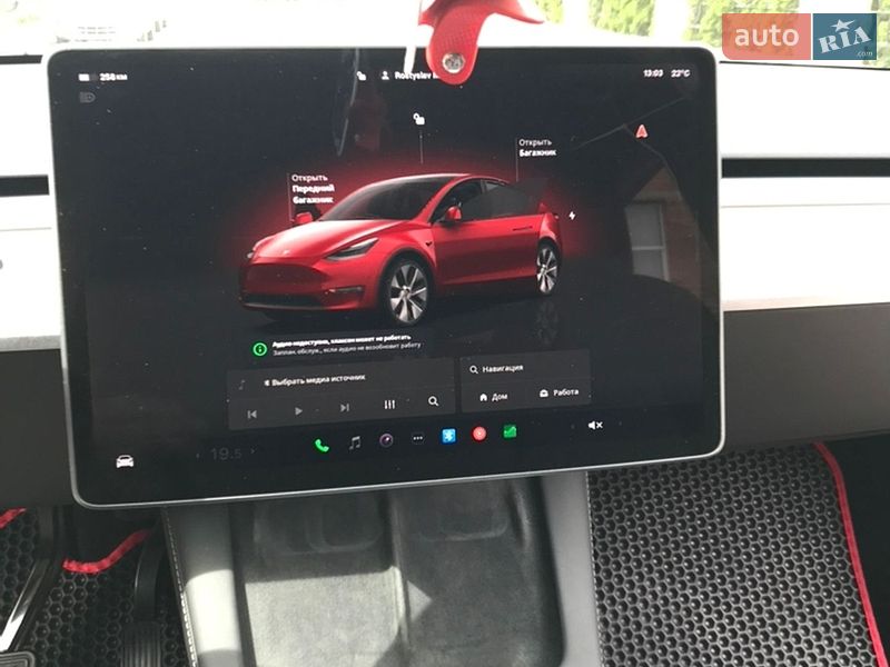 Внедорожник / Кроссовер Tesla Model Y 2023 в Львове