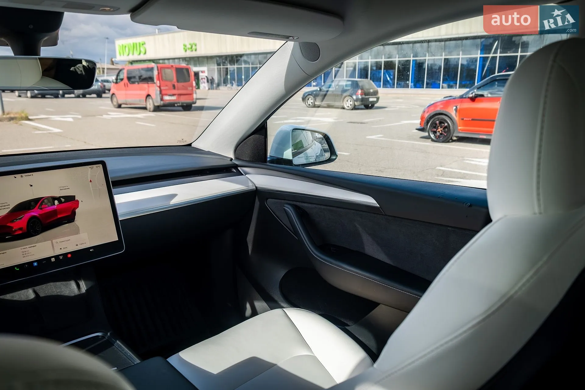 2022 Tesla Model Y - мініатюра 17