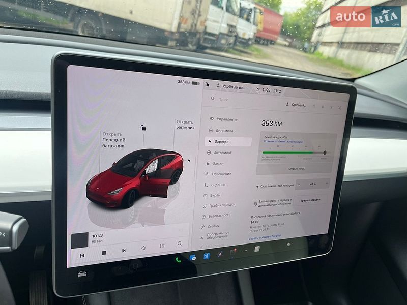 Внедорожник / Кроссовер Tesla Model Y 2023 в Львове