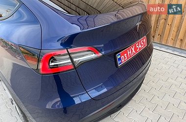 Внедорожник / Кроссовер Tesla Model Y 2023 в Львове