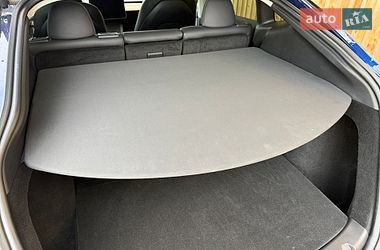 Внедорожник / Кроссовер Tesla Model Y 2023 в Львове