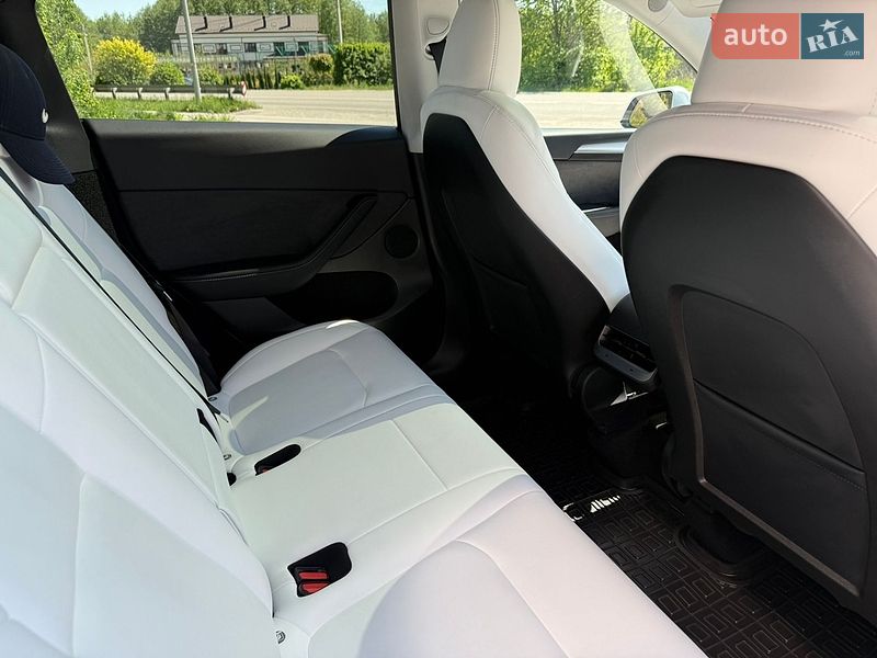 Позашляховик / Кросовер Tesla Model Y 2024 в Вінниці фото 42 Позашляховик / Кросовер Tesla Model Y 2024 в Вінниці