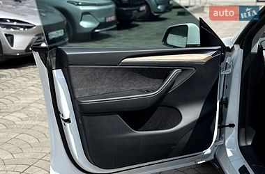 Позашляховик / Кросовер Tesla Model Y 2024 в Одесі