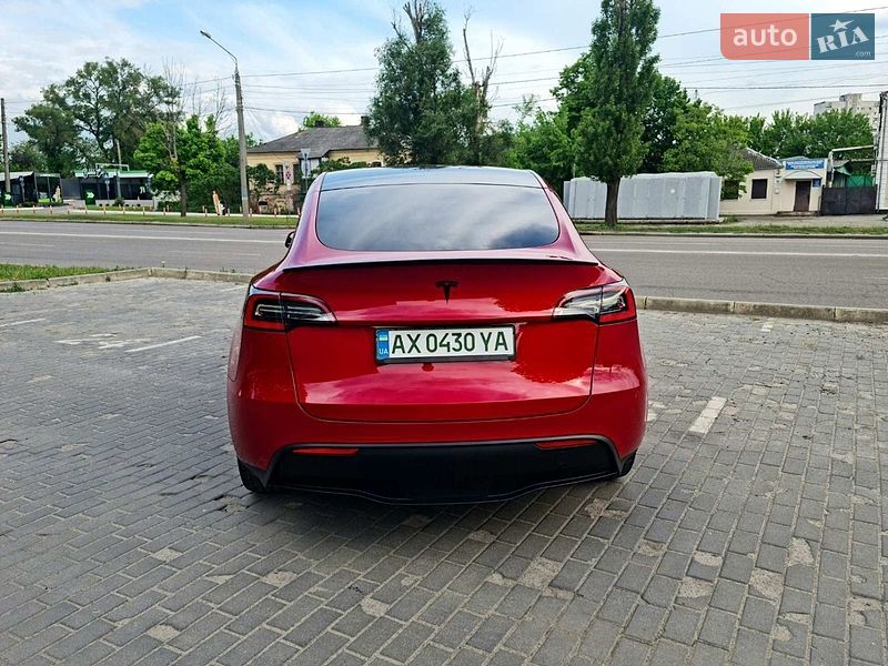 Позашляховик / Кросовер Tesla Model Y 2020 в Харкові