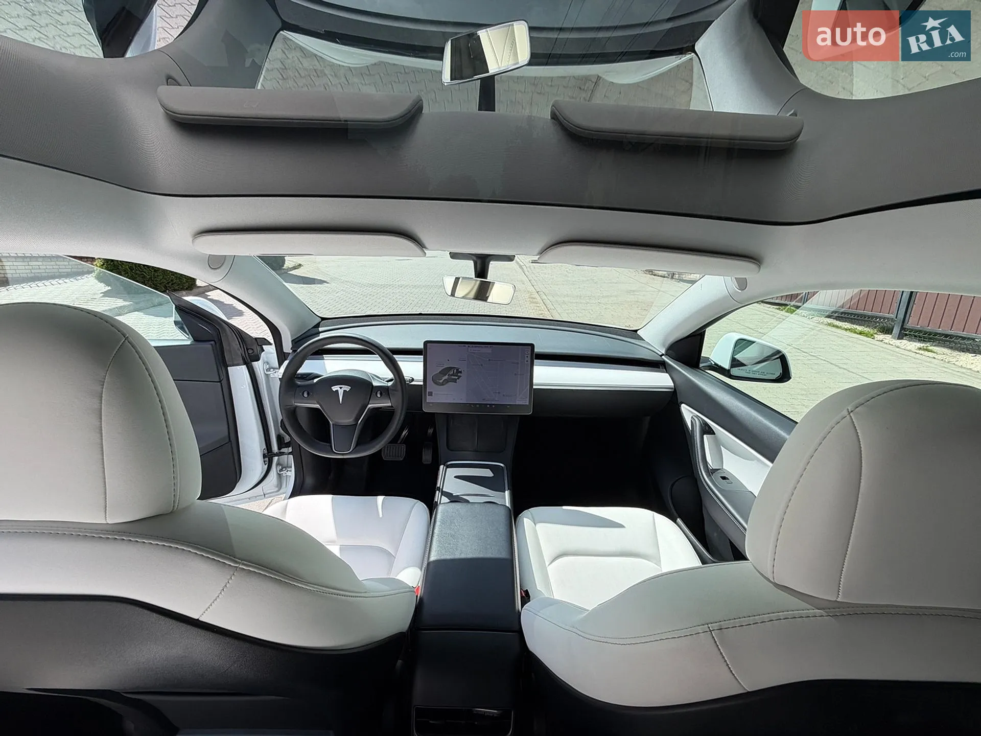 2021 Tesla Model Y - мініатюра 8