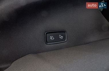 Внедорожник / Кроссовер Tesla Model Y 2025 в Львове