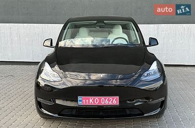 Позашляховик / Кросовер Tesla Model Y 2023 в Тернополі