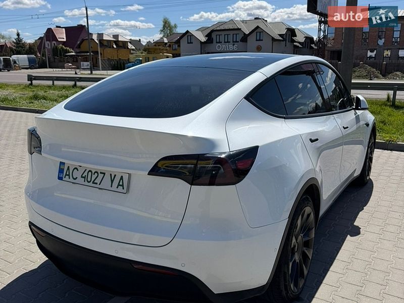 Внедорожник / Кроссовер Tesla Model Y 2020 в Луцке