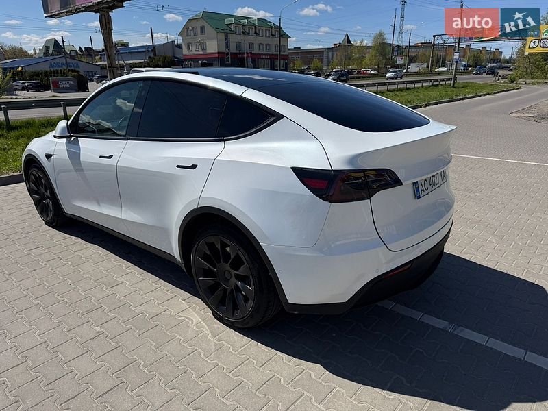 Внедорожник / Кроссовер Tesla Model Y 2020 в Луцке