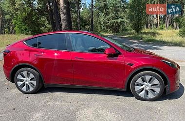 Внедорожник / Кроссовер Tesla Model Y 2024 в Киеве