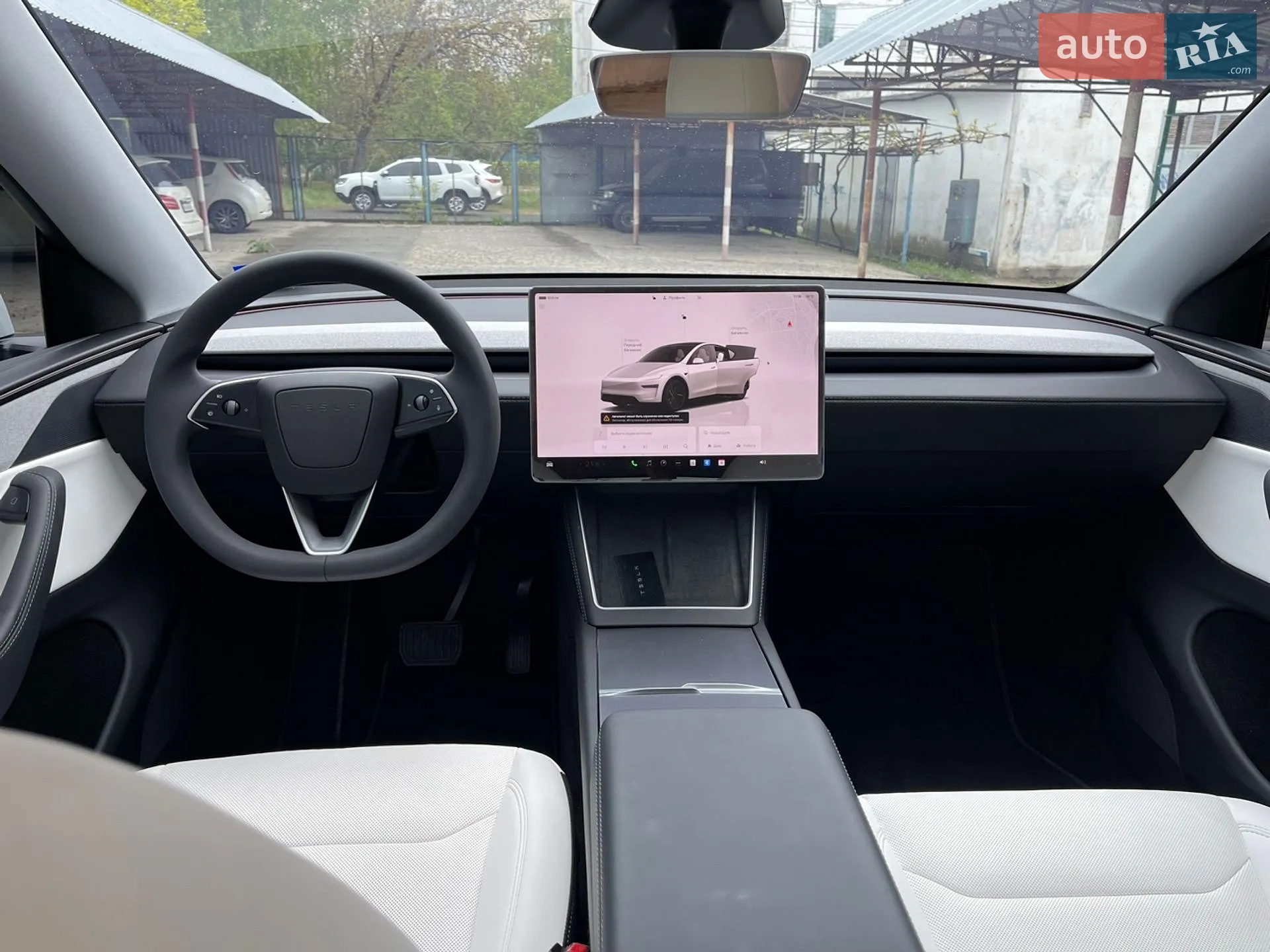 2025 Tesla Model Y - мініатюра 5