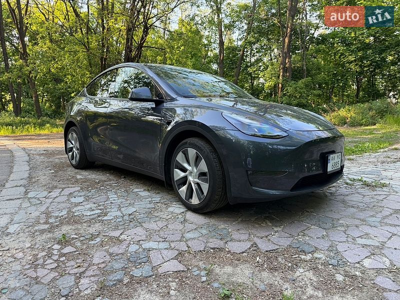 Внедорожник / Кроссовер Tesla Model Y 2022 в Киеве фото 5 Внедорожник / Кроссовер Tesla Model Y 2022 в Киеве