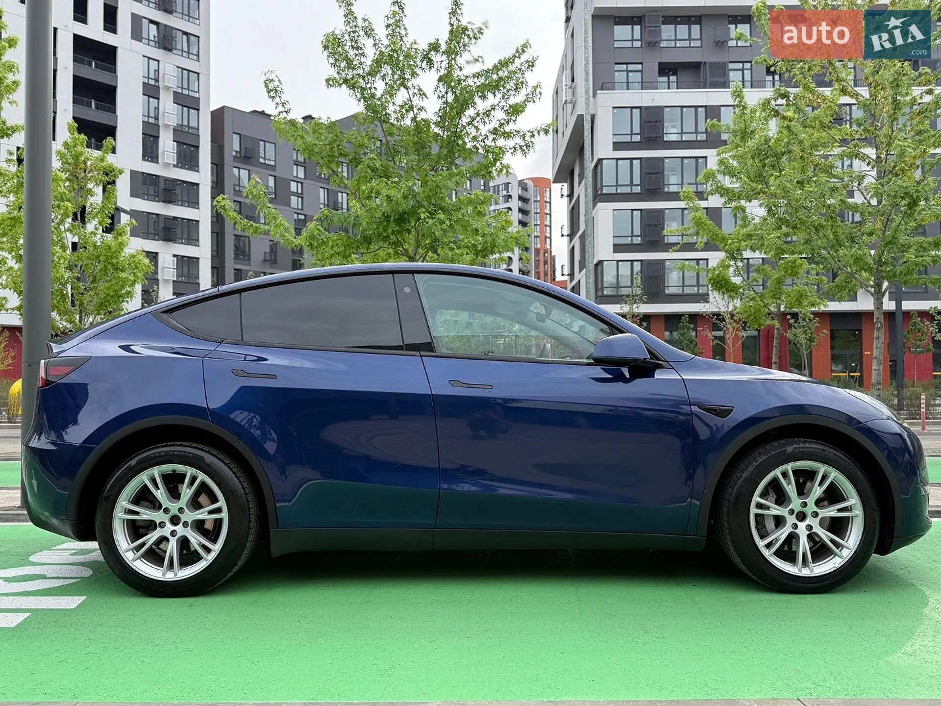 2023 Tesla Model Y - мініатюра 9