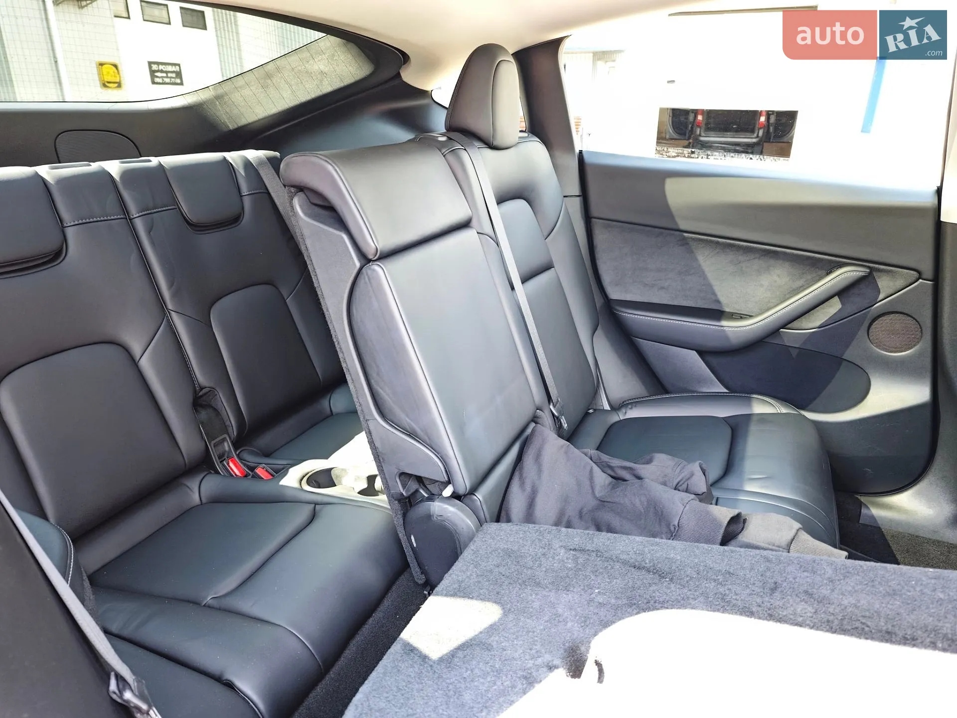 2021 Tesla Model Y - мініатюра 29