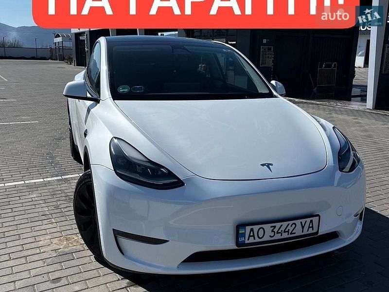 Tesla Model Y 2022