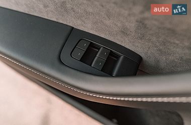 Внедорожник / Кроссовер Tesla Model Y 2024 в Ровно
