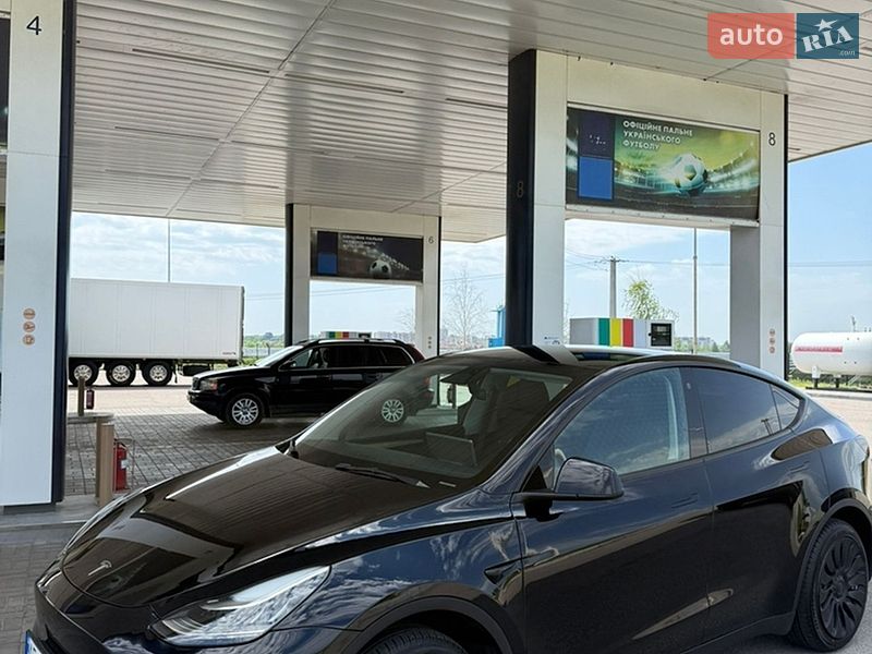 Внедорожник / Кроссовер Tesla Model Y 2023 в Днепре фото 10 Внедорожник / Кроссовер Tesla Model Y 2023 в Днепре