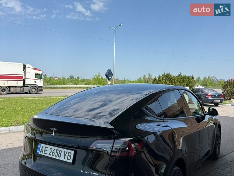 Внедорожник / Кроссовер Tesla Model Y 2023 в Днепре фото 12 Внедорожник / Кроссовер Tesla Model Y 2023 в Днепре
