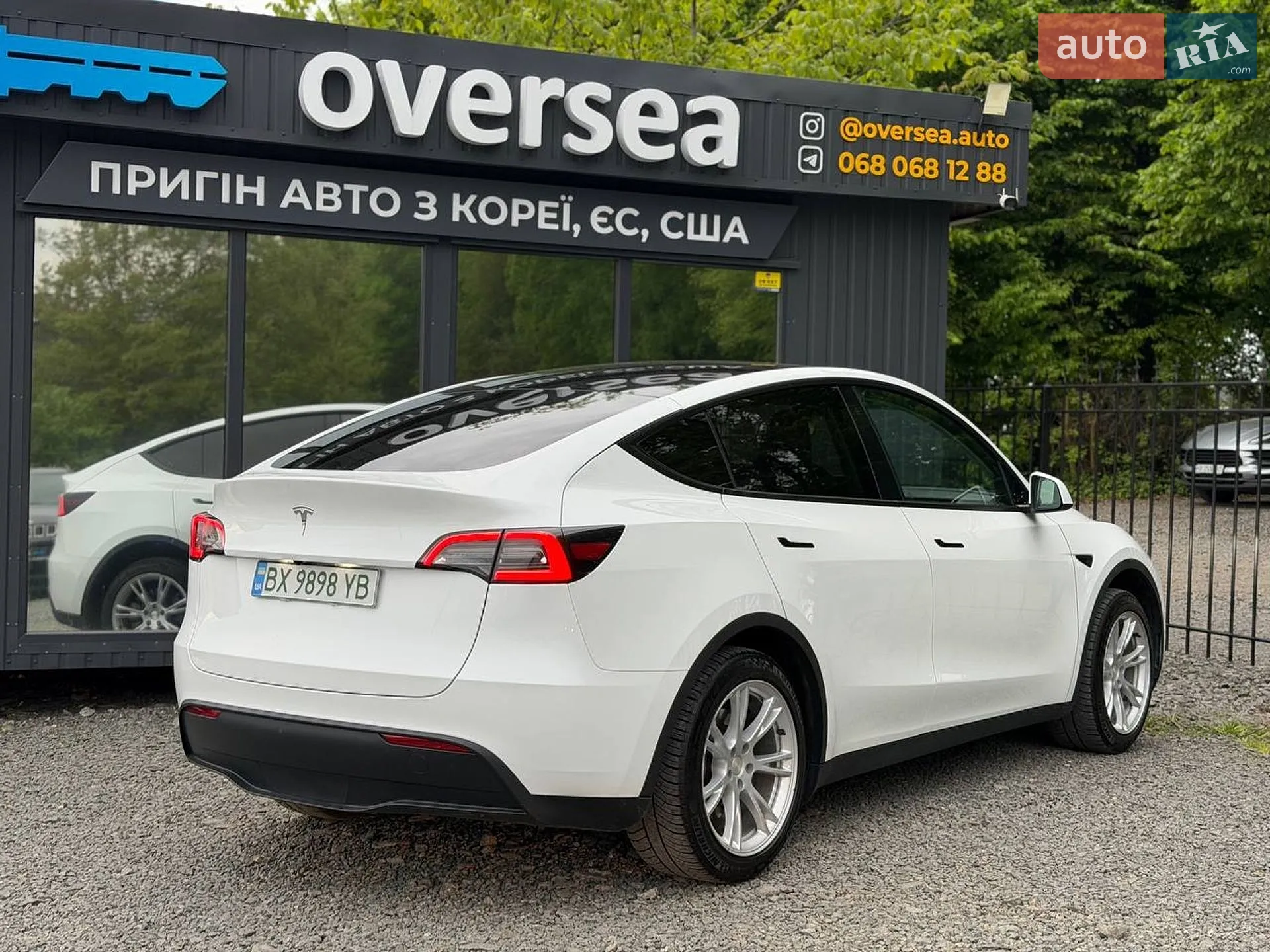 2022 Tesla Model Y - мініатюра 2