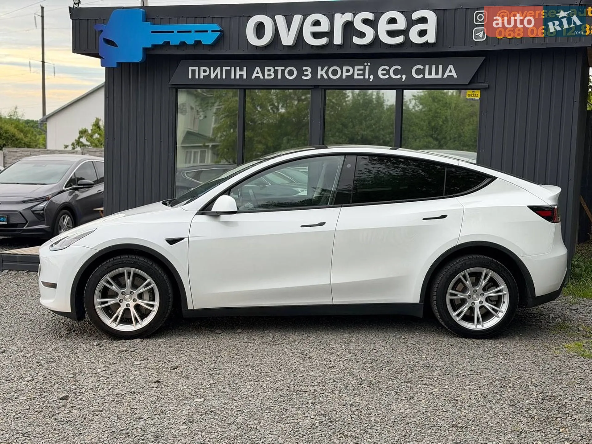 2022 Tesla Model Y - мініатюра 8