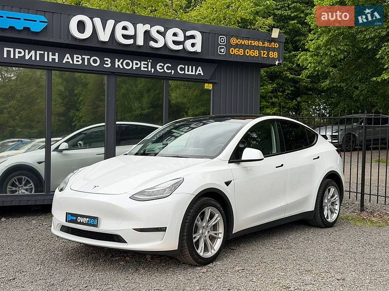 Tesla Model Y 2022
