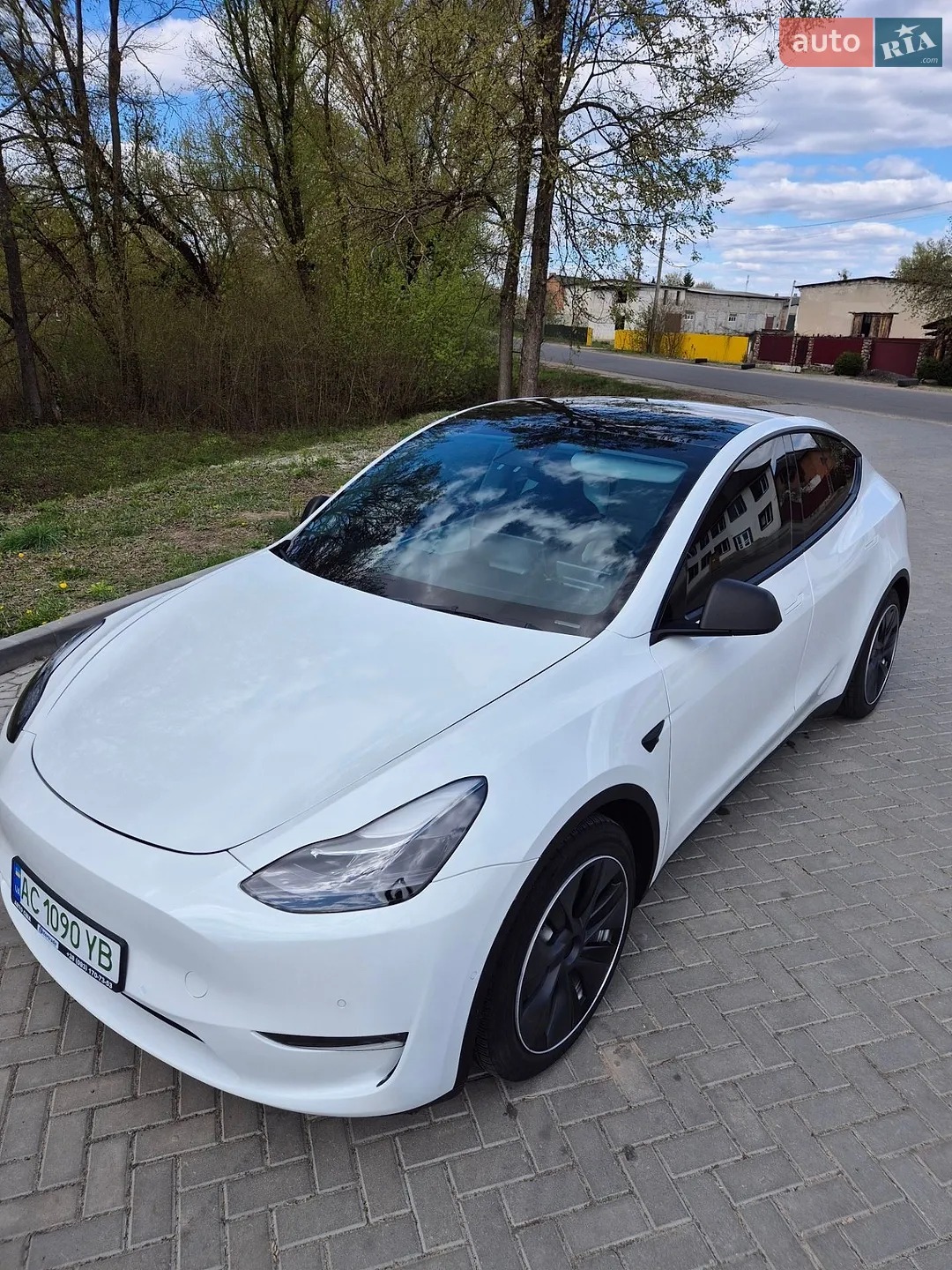 2021 Tesla Model Y - мініатюра 2
