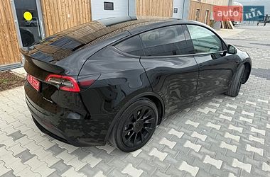 Внедорожник / Кроссовер Tesla Model Y 2021 в Львове