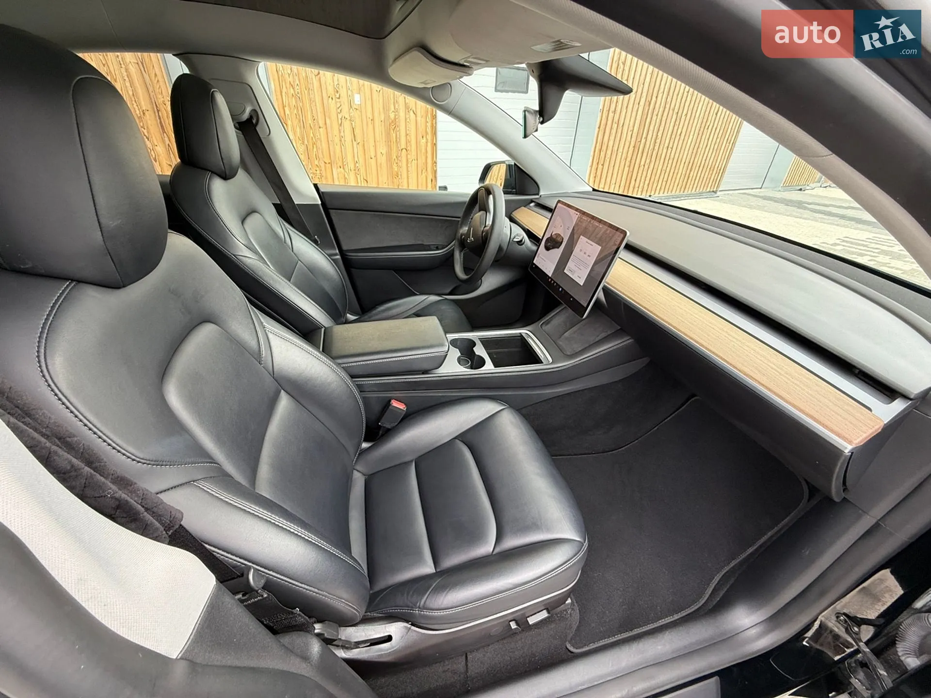 2021 Tesla Model Y - мініатюра 12