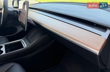 Внедорожник / Кроссовер Tesla Model Y 2024 в Виннице