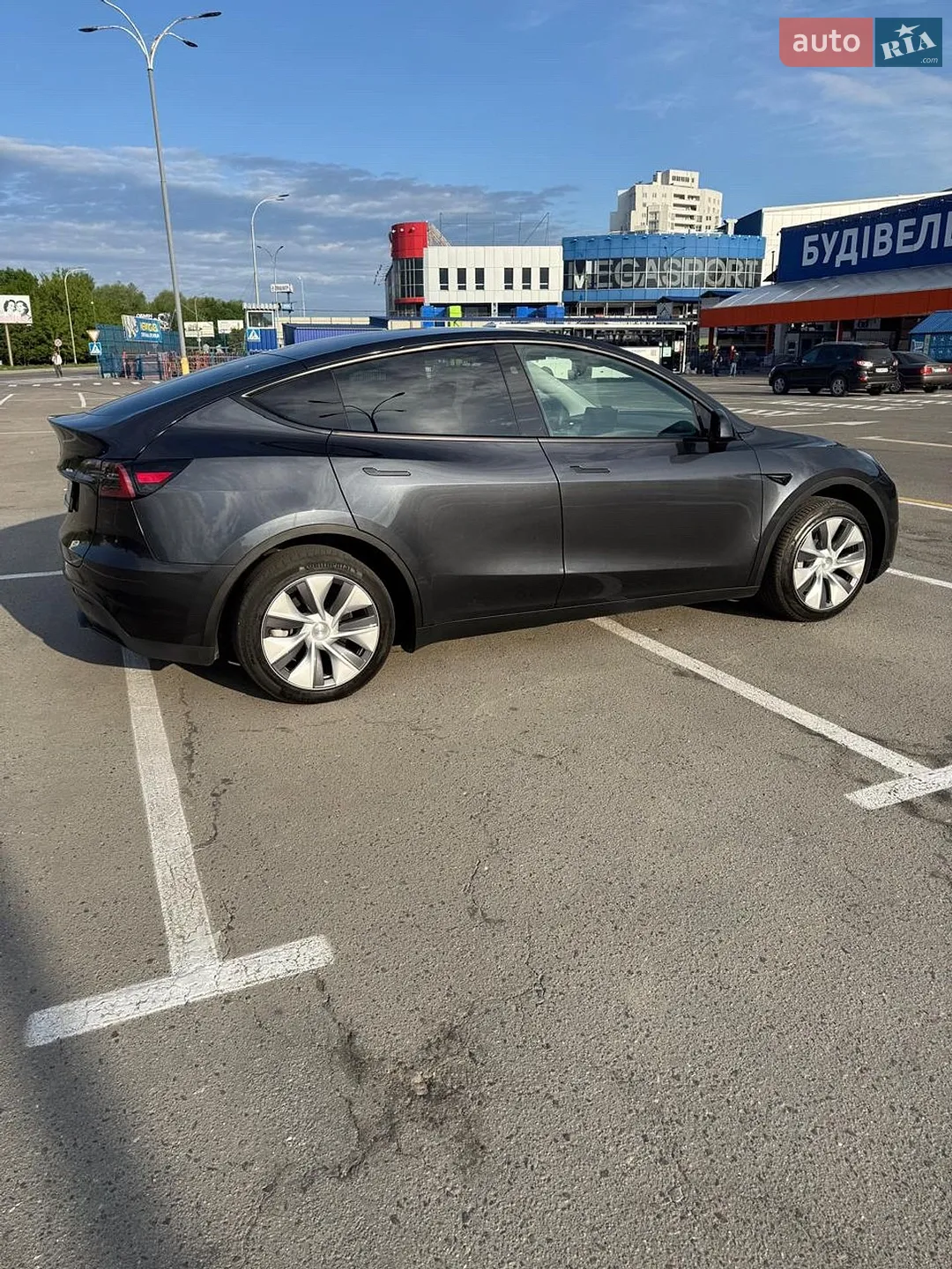 2024 Tesla Model Y - мініатюра 5